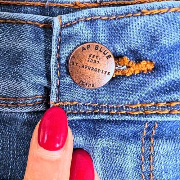 AP Blue by Aphrodite Jeans Destroyed  Skinny Tall Jeans  9 - Picture 3 of 10